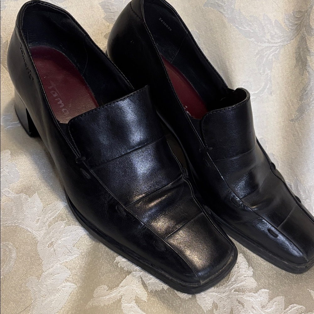 Tamaris Black Leather block heel shoes size 38
